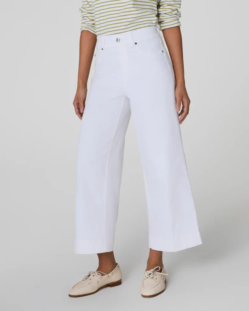 Cropped Wide Leg Jeans