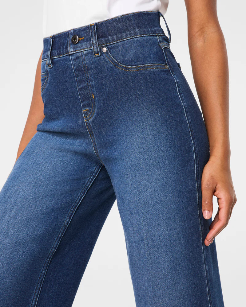 Cropped Wide Leg Jeans