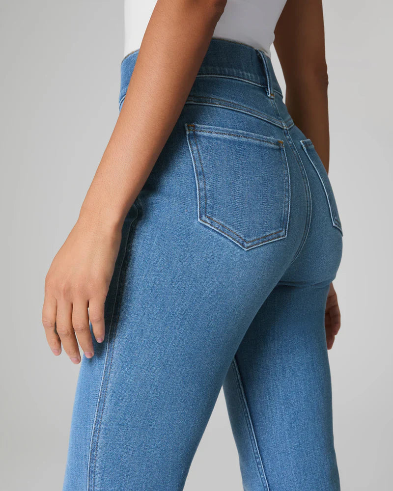 Kick Flare Jeans